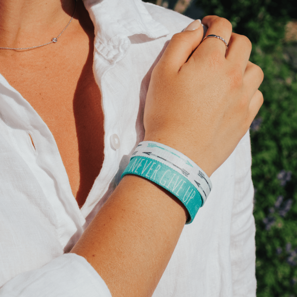 Never Give Up Interactive Bracelet