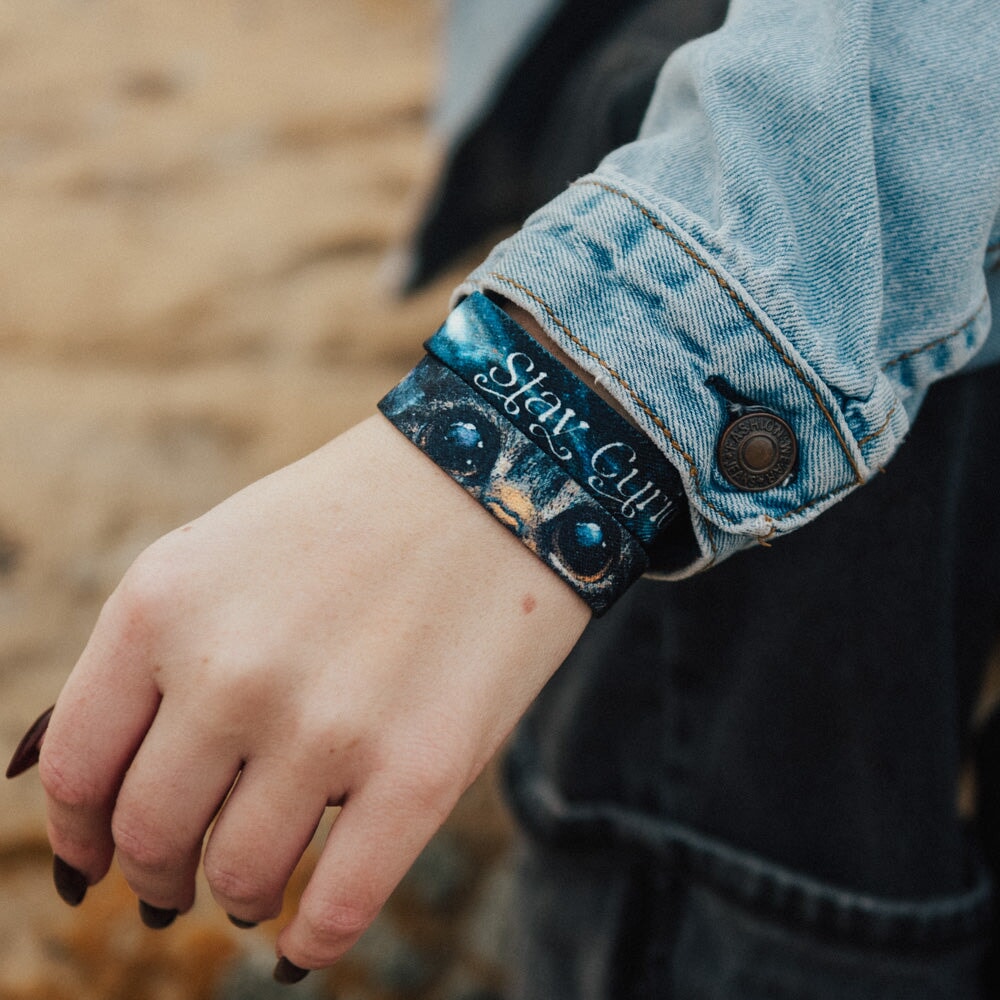 Stay Curious Cat Bracelet