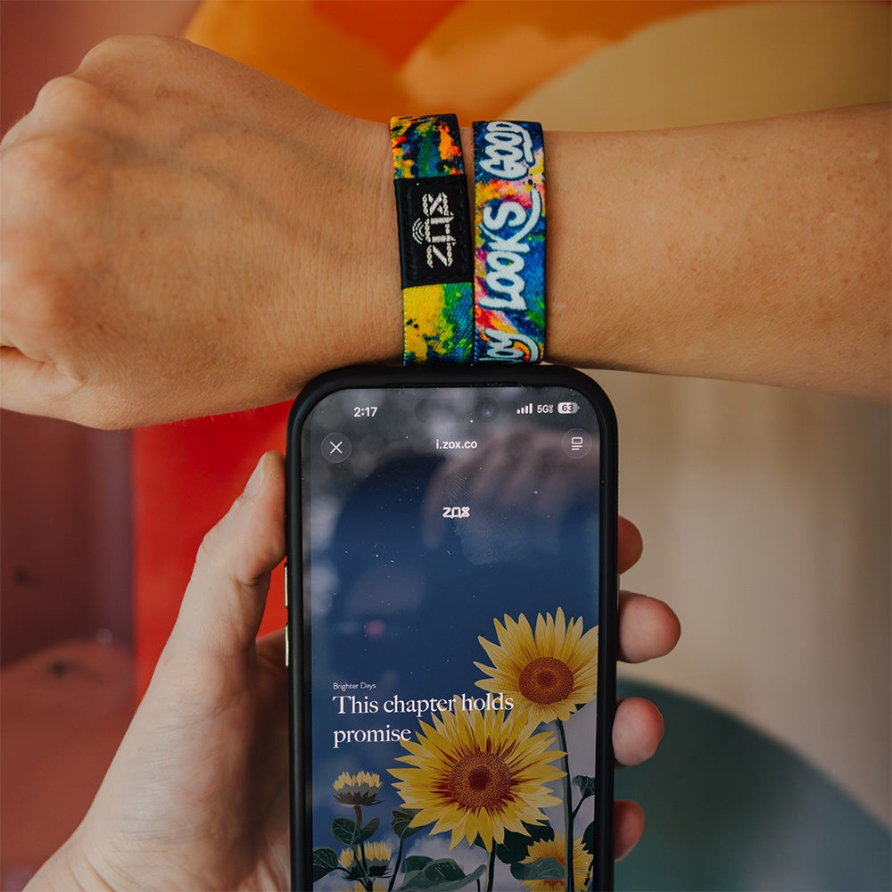 Joy Looks Good Bracelet