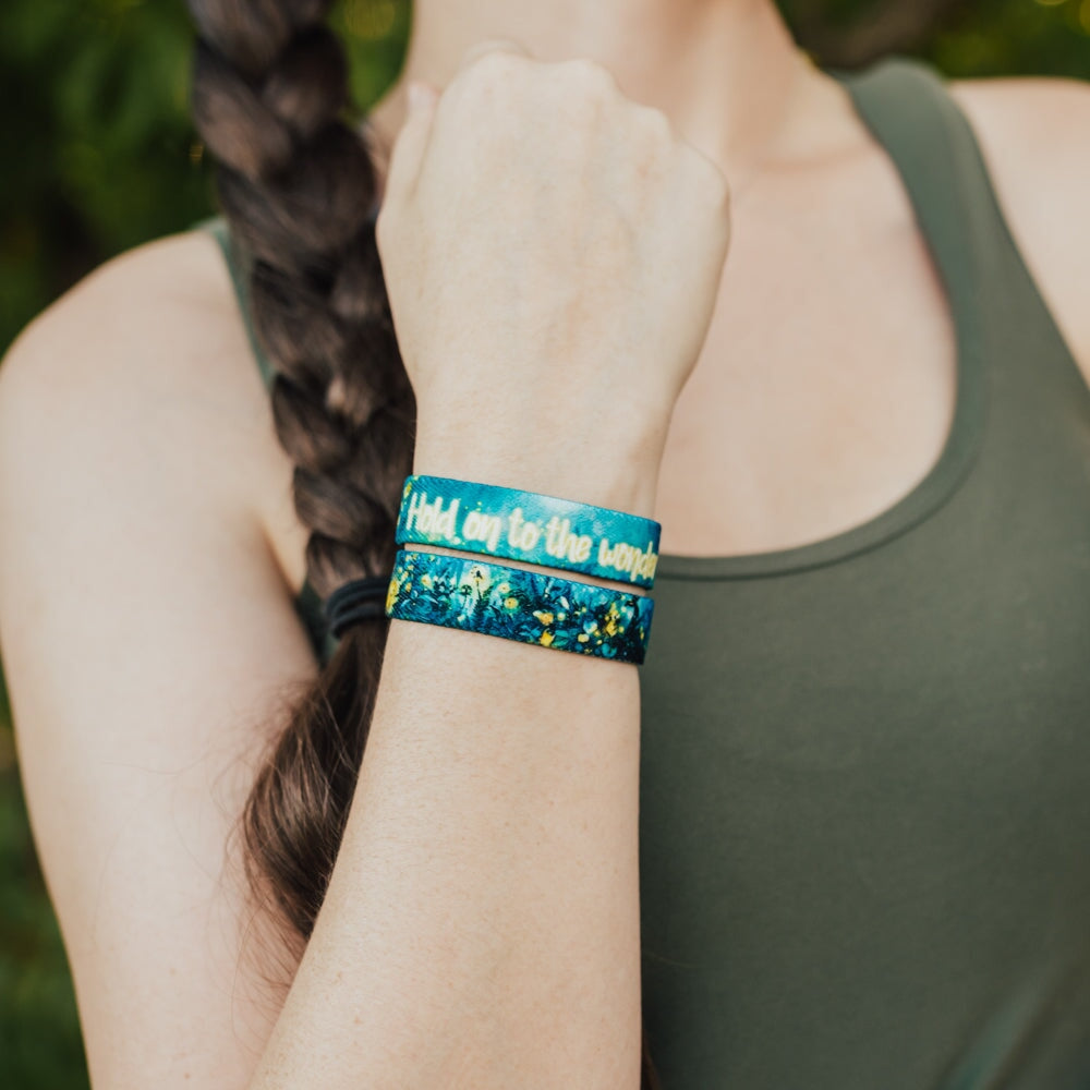 Hold on to the Wonder Bracelet