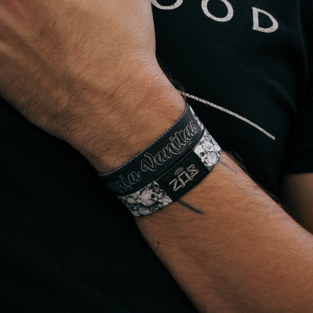 Omnia Vanitas Bracelet