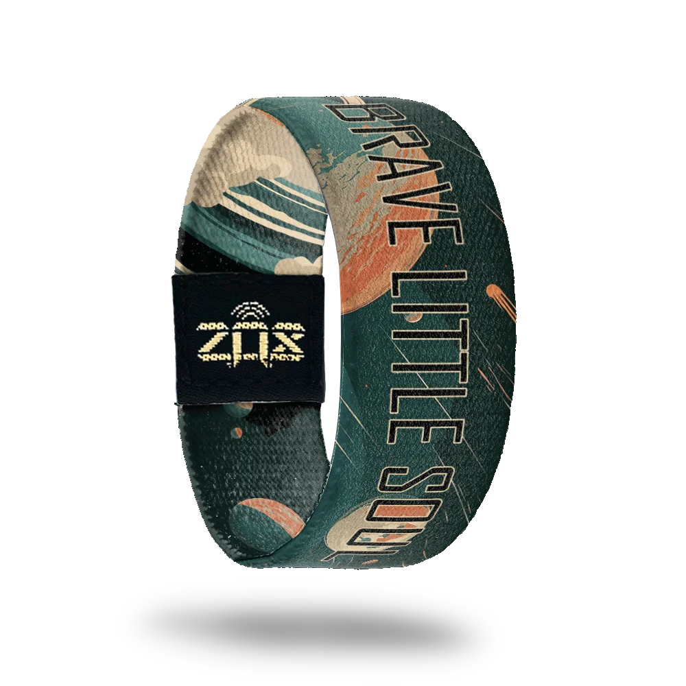 Inside of the Brave Little Soul bracelet, with the words Brave Little Soul across the space print