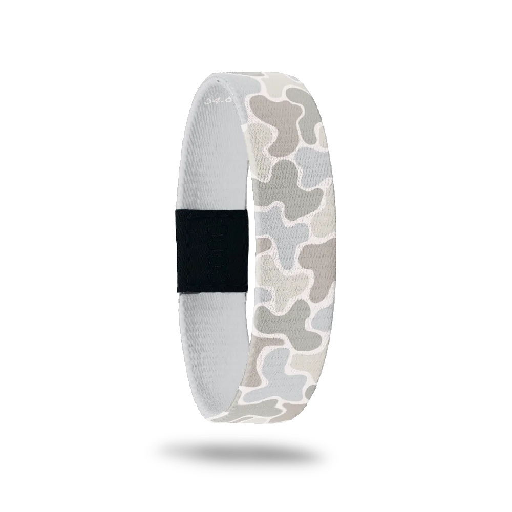Fight The Good Fight Bible verse bracelet in soft grey and white camouflage