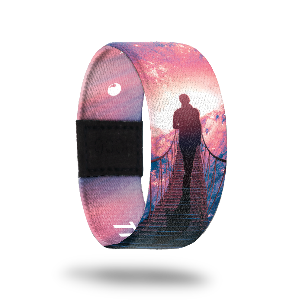 The Past Is Over Pearl