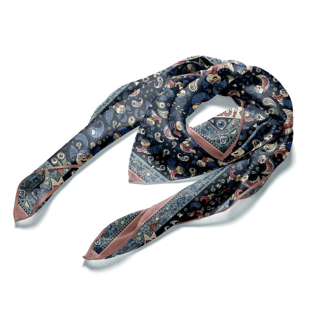 Ello Worm Scarf